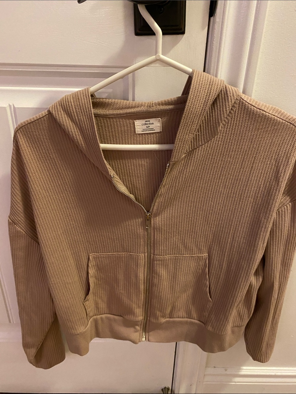 Ardene Ribbed Zip Hoodie in Tan